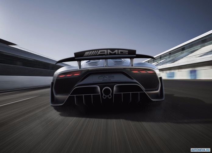 2017 Mercedes-Benz AMG Project One Concept - фотография 9 из 13