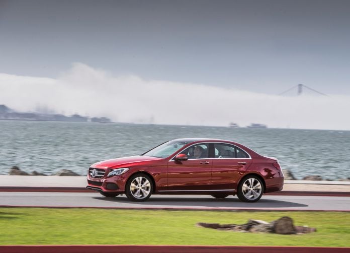 2017 Mercedes-Benz C350E - фотография 12 из 58