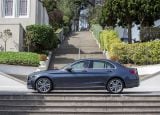 mercedes-benz_2017_c350e_017.jpg