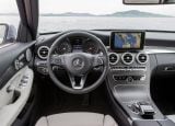 mercedes-benz_2017_c350e_038.jpg