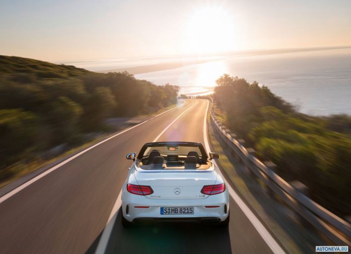2017 Mercedes-Benz C63 AMG Cabriolet - фотография 87 из 130