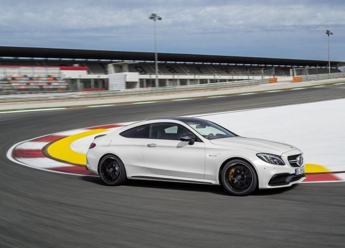 2017 Mercedes-Benz C63 AMG Coupe - фотография 4 из 148 2017 Mercedes-Benz C63 AMG Coupe - фотография 4 из 148