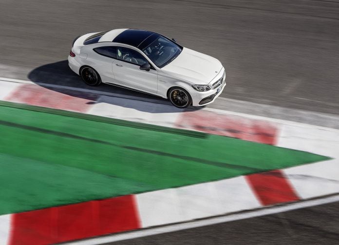 2017 Mercedes-Benz C63 AMG Coupe - фотография 10 из 148 2017 Mercedes-Benz C63 AMG Coupe - фотография 10 из 148