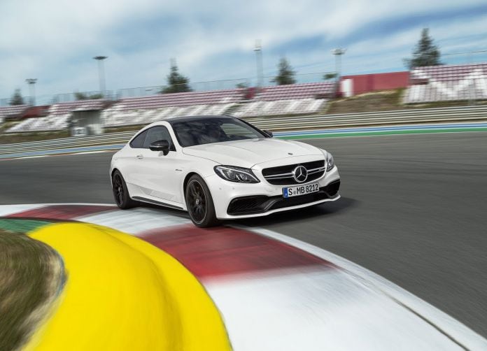 2017 Mercedes-Benz C63 AMG Coupe - фотография 11 из 148 2017 Mercedes-Benz C63 AMG Coupe - фотография 11 из 148