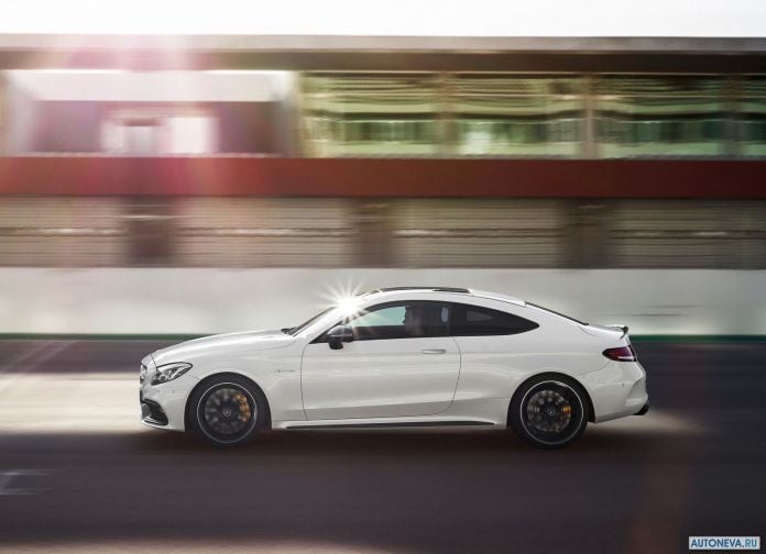 2017 Mercedes-Benz C63 AMG Coupe - фотография 32 из 148