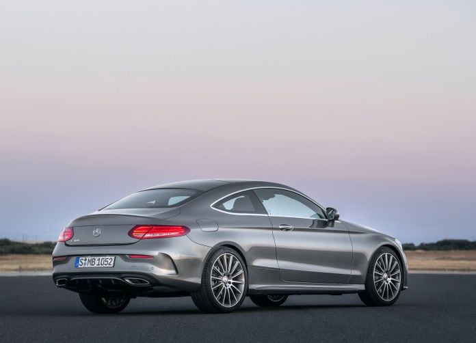 2017 Mercedes-Benz C Class Coupe - фотография 19 из 90