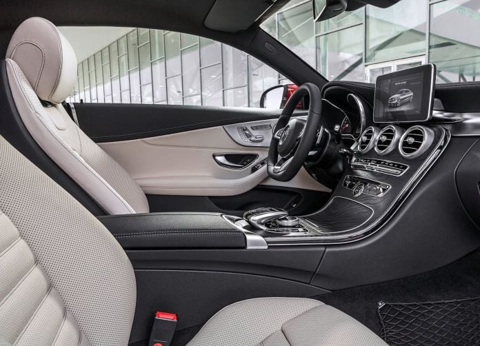 2017 Mercedes-Benz C Class Coupe - фотография 33 из 90 2017 Mercedes-Benz C Class Coupe - фотография 33 из 90