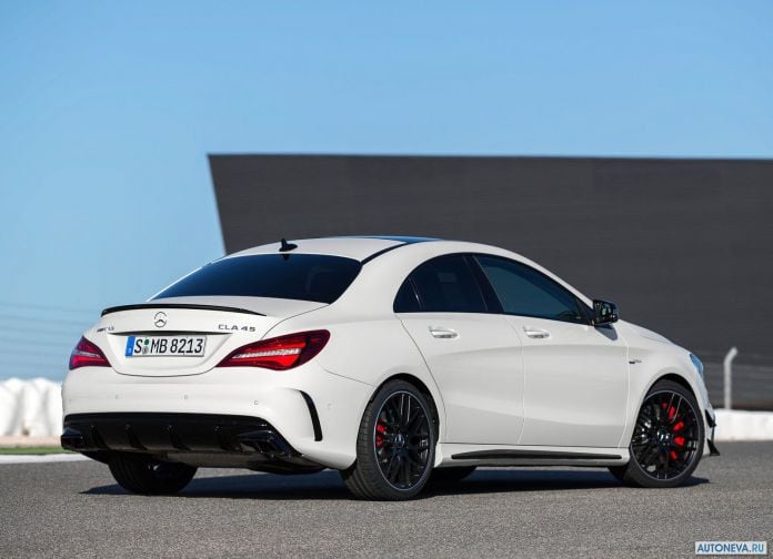 2017 Mercedes-Benz CLA45 AMG - фотография 7 из 12 2017 Mercedes-Benz CLA45 AMG - фотография 7 из 12