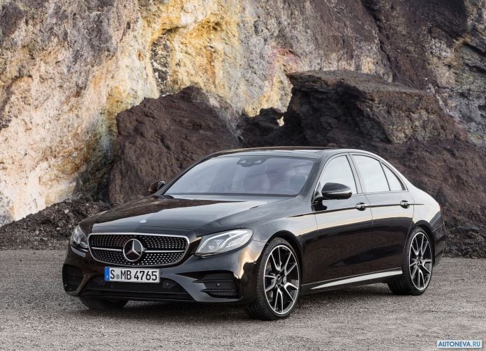 2017 Mercedes-Benz E43 AMG 4MATINC - фотография 1 из 16