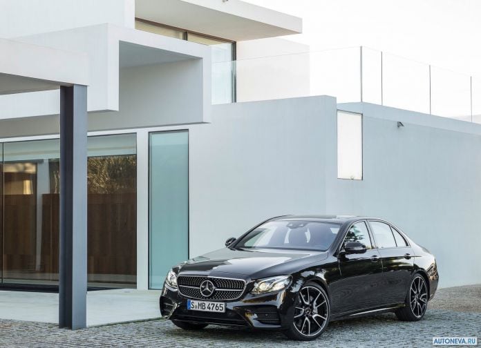 2017 Mercedes-Benz E43 AMG 4MATINC - фотография 3 из 16