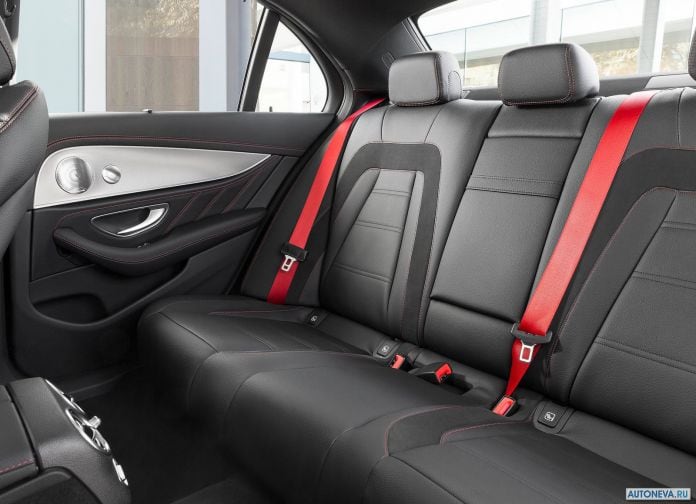 2017 Mercedes-Benz E43 AMG 4MATINC - фотография 16 из 16 2017 Mercedes-Benz E43 AMG 4MATINC - фотография 16 из 16