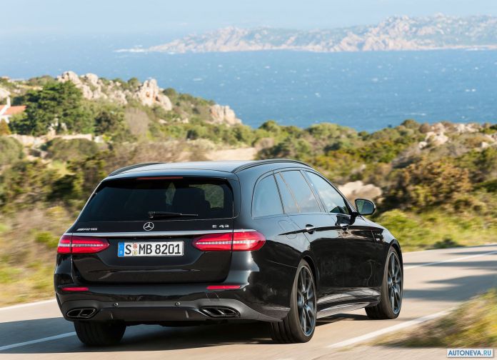 2017 Mercedes-Benz E43 AMG 4MATIC Estate - фотография 11 из 18 2017 Mercedes-Benz E43 AMG 4MATIC Estate - фотография 11 из 18