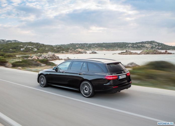 2017 Mercedes-Benz E43 AMG 4MATIC Estate - фотография 13 из 18 2017 Mercedes-Benz E43 AMG 4MATIC Estate - фотография 13 из 18