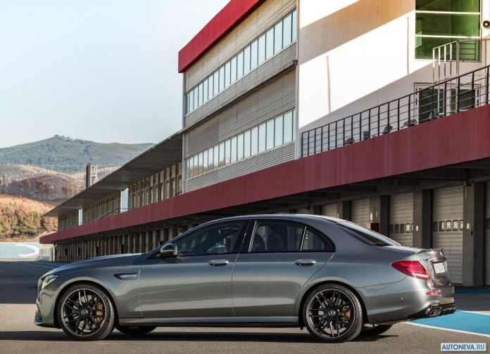 2017 Mercedes-Benz E63 AMG - фотография 20 из 230