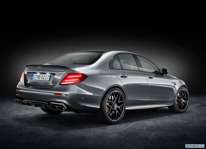 2017 Mercedes-Benz E63 AMG - фотография 30 из 230