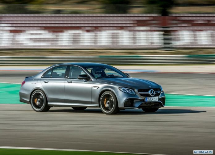 2017 Mercedes-Benz E63 AMG - фотография 47 из 230 2017 Mercedes-Benz E63 AMG - фотография 47 из 230