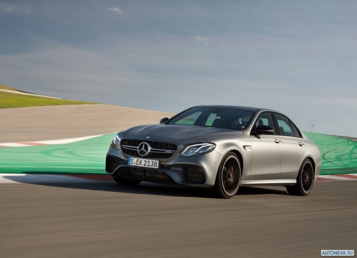 2017 Mercedes-Benz E63 AMG - фотография 53 из 230 2017 Mercedes-Benz E63 AMG - фотография 53 из 230