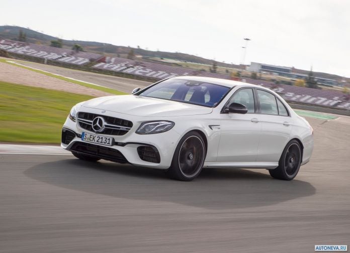 2017 Mercedes-Benz E63 AMG - фотография 63 из 230 2017 Mercedes-Benz E63 AMG - фотография 63 из 230