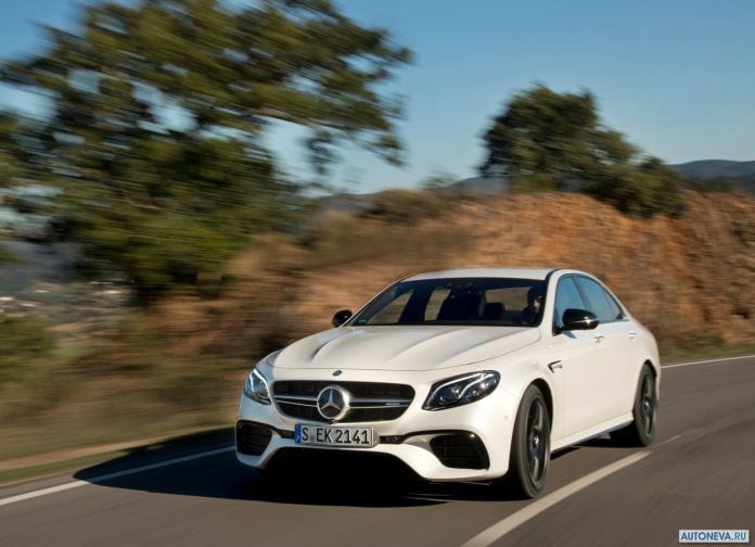 2017 Mercedes-Benz E63 AMG - фотография 65 из 230 2017 Mercedes-Benz E63 AMG - фотография 65 из 230