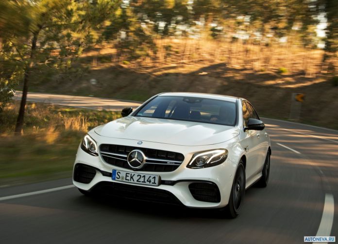 2017 Mercedes-Benz E63 AMG - фотография 68 из 230 2017 Mercedes-Benz E63 AMG - фотография 68 из 230