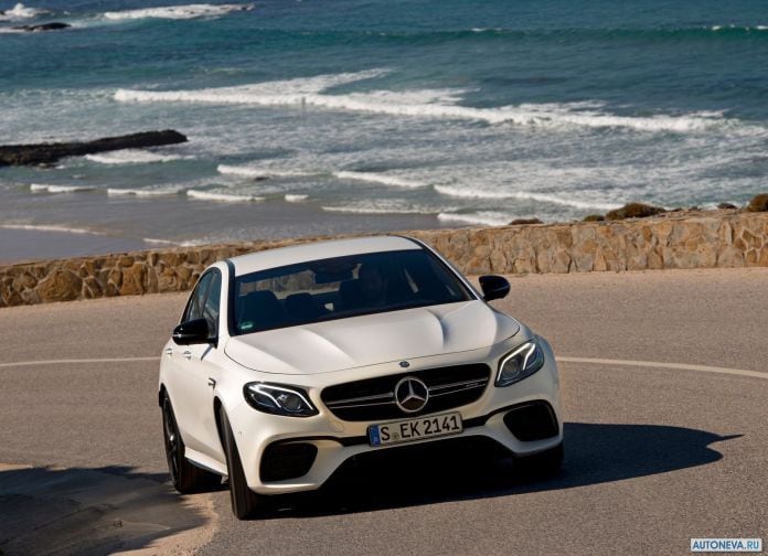 2017 Mercedes-Benz E63 AMG - фотография 69 из 230 2017 Mercedes-Benz E63 AMG - фотография 69 из 230
