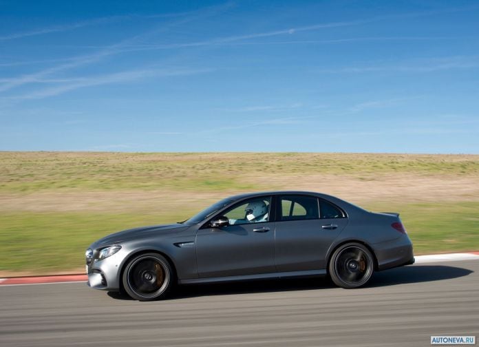 2017 Mercedes-Benz E63 AMG - фотография 91 из 230 2017 Mercedes-Benz E63 AMG - фотография 91 из 230