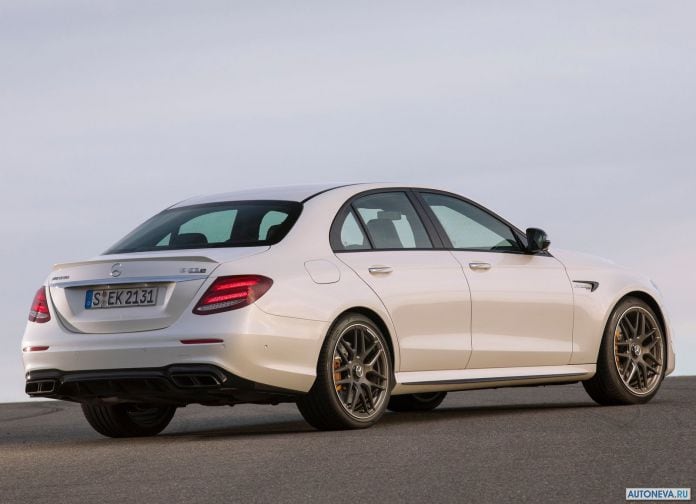 2017 Mercedes-Benz E63 AMG - фотография 94 из 230 2017 Mercedes-Benz E63 AMG - фотография 94 из 230