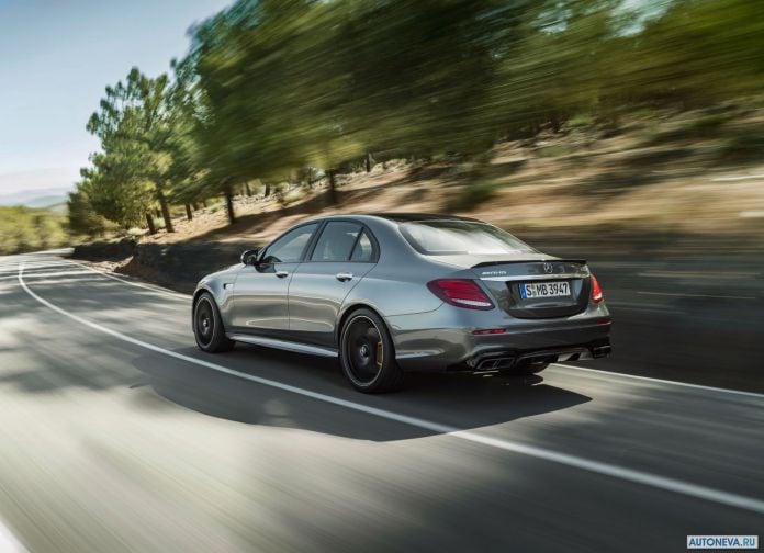 2017 Mercedes-Benz E63 AMG - фотография 133 из 230 2017 Mercedes-Benz E63 AMG - фотография 133 из 230