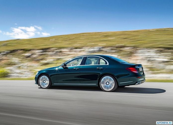 2017 Mercedes-Benz E-Class - фотография 26 из 100