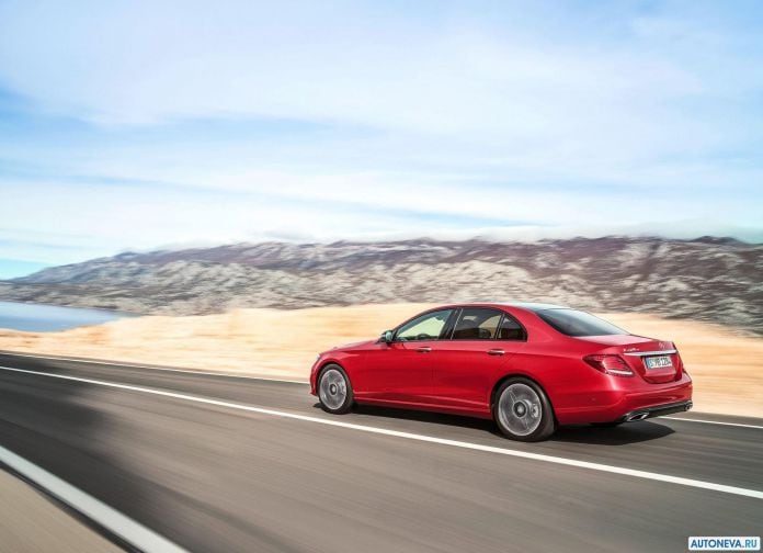 2017 Mercedes-Benz E-Class - фотография 31 из 100