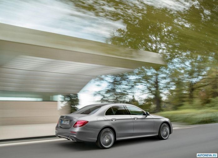 2017 Mercedes-Benz E-Class - фотография 32 из 100 2017 Mercedes-Benz E-Class - фотография 32 из 100