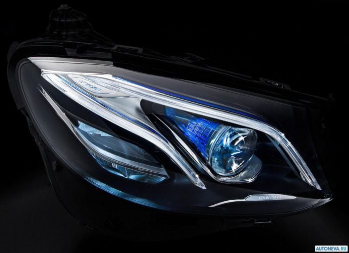 2017 Mercedes-Benz E-Class - фотография 62 из 100