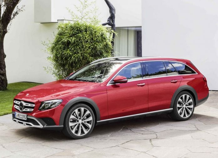 2017 Mercedes-Benz E-class All Terrain - фотография 2 из 34 2017 Mercedes-Benz E-class All Terrain - фотография 2 из 34