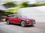 mercedes-benz_2017_e_class_all_terrain_012.jpg