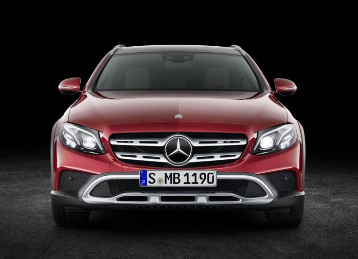 2017 Mercedes-Benz E-class All Terrain - фотография 24 из 34