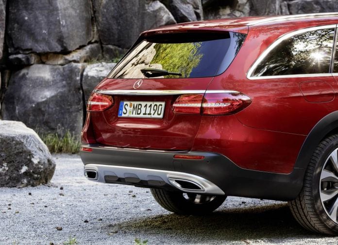 2017 Mercedes-Benz E-class All Terrain - фотография 34 из 34