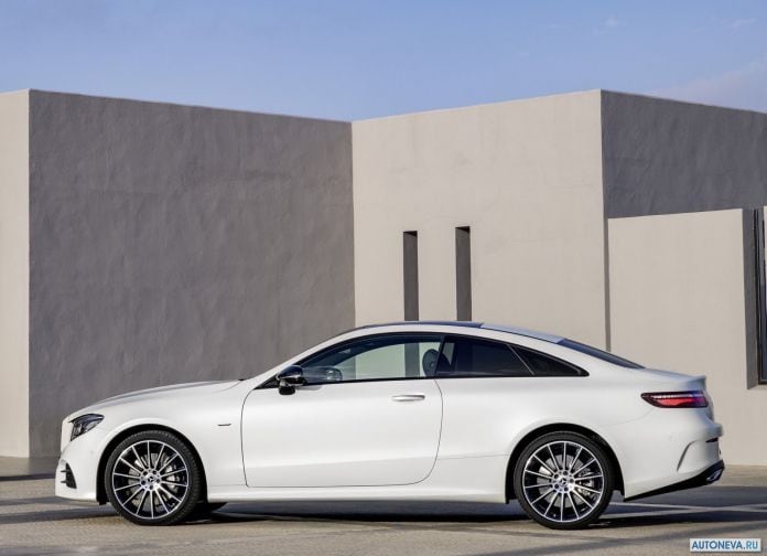 2017 Mercedes-Benz E-Class Coupe - фотография 27 из 71 2017 Mercedes-Benz E-Class Coupe - фотография 27 из 71