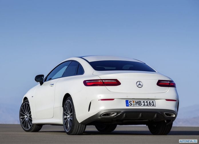2017 Mercedes-Benz E-Class Coupe - фотография 30 из 71 2017 Mercedes-Benz E-Class Coupe - фотография 30 из 71
