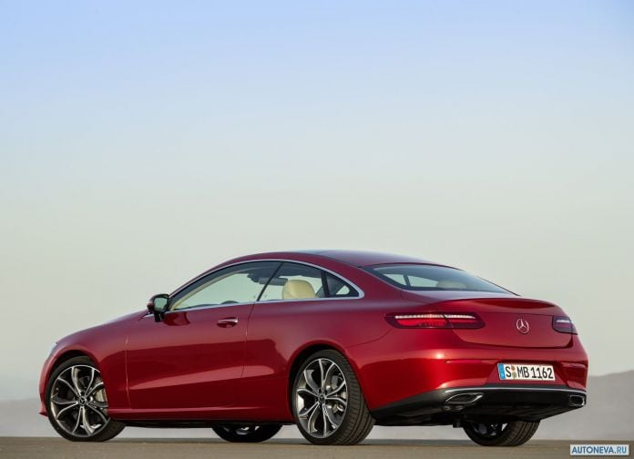 2017 Mercedes-Benz E-Class Coupe - фотография 32 из 71 2017 Mercedes-Benz E-Class Coupe - фотография 32 из 71