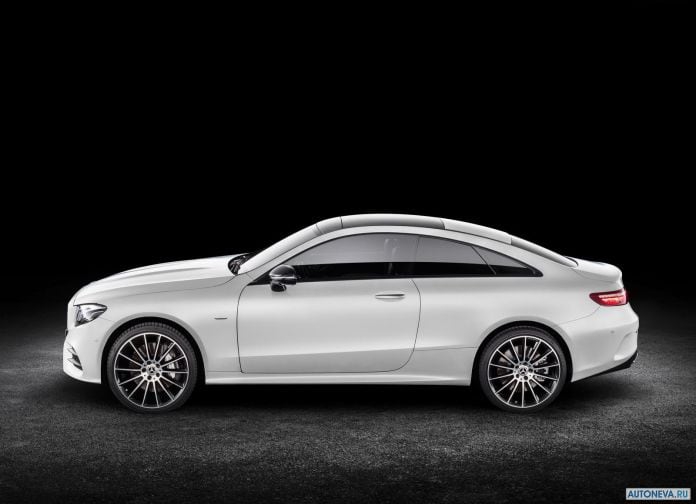 2017 Mercedes-Benz E-Class Coupe - фотография 47 из 71 2017 Mercedes-Benz E-Class Coupe - фотография 47 из 71