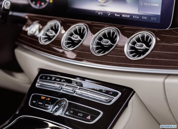 2017 Mercedes-Benz E-Class Coupe - фотография 66 из 71 2017 Mercedes-Benz E-Class Coupe - фотография 66 из 71