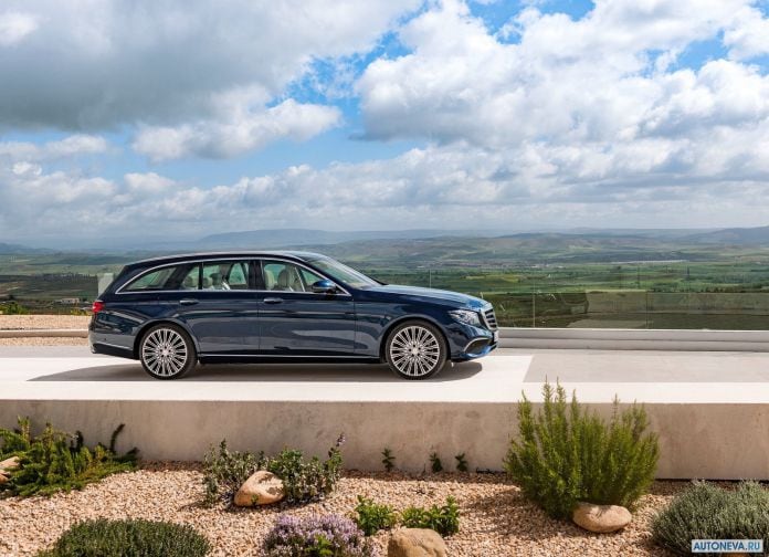 2017 Mercedes-Benz E-Class Estate - фотография 21 из 61 2017 Mercedes-Benz E-Class Estate - фотография 21 из 61