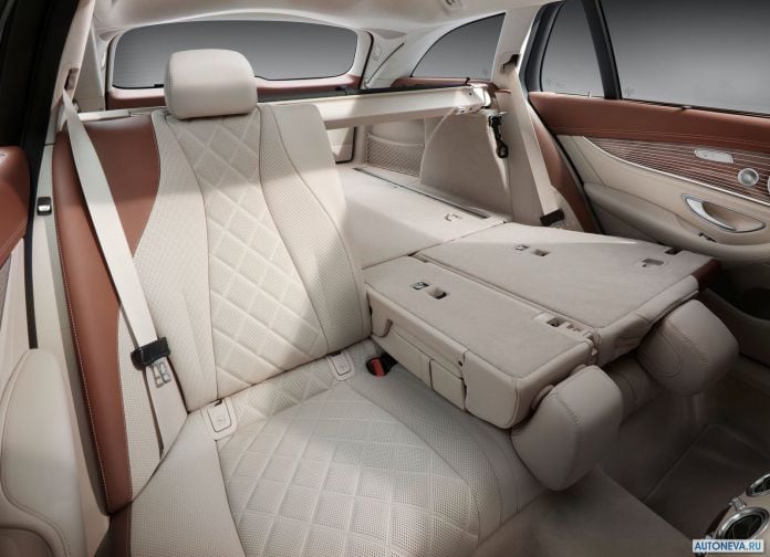 2017 Mercedes-Benz E-Class Estate - фотография 54 из 61 2017 Mercedes-Benz E-Class Estate - фотография 54 из 61