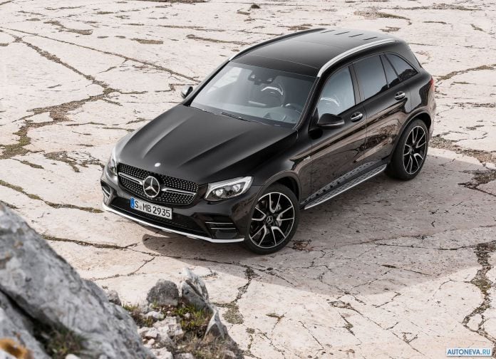 2017 Mercedes-Benz GLC43 AMG 4MATIC - фотография 1 из 27 2017 Mercedes-Benz GLC43 AMG 4MATIC - фотография 1 из 27
