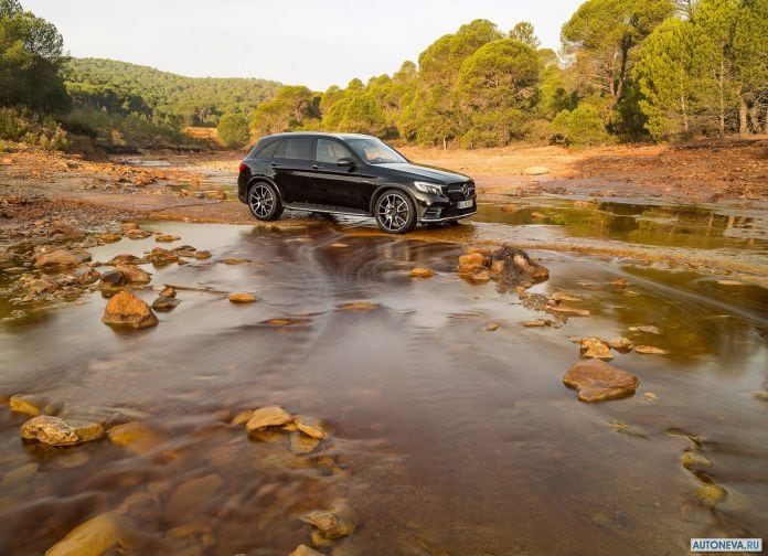 2017 Mercedes-Benz GLC43 AMG 4MATIC - фотография 11 из 27 2017 Mercedes-Benz GLC43 AMG 4MATIC - фотография 11 из 27