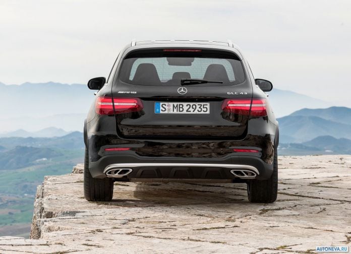 2017 Mercedes-Benz GLC43 AMG 4MATIC - фотография 22 из 27