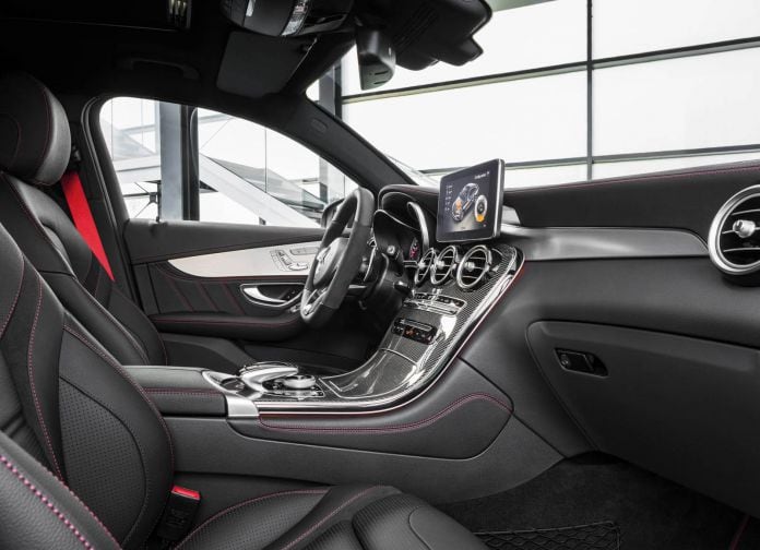 2017 Mercedes-Benz GLC43 AMG 4MATIC Coupe - фотография 18 из 94