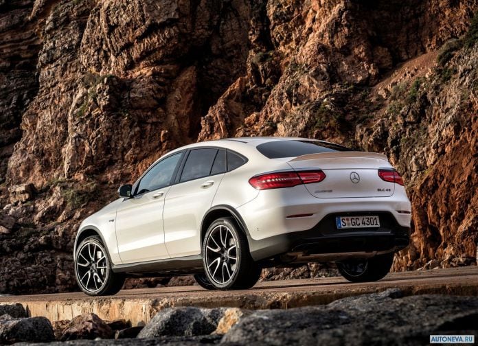 2017 Mercedes-Benz GLC43 AMG 4MATIC Coupe - фотография 38 из 94