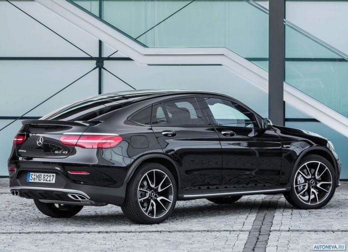 2017 Mercedes-Benz GLC43 AMG 4MATIC Coupe - фотография 41 из 94
