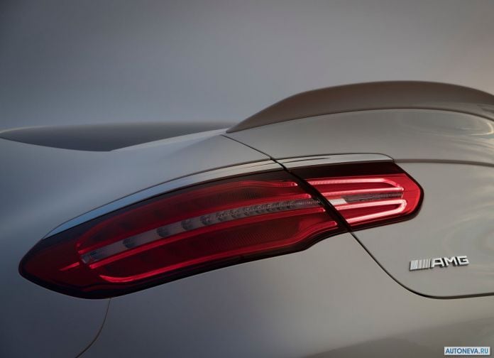 2017 Mercedes-Benz GLC43 AMG 4MATIC Coupe - фотография 76 из 94 2017 Mercedes-Benz GLC43 AMG 4MATIC Coupe - фотография 76 из 94